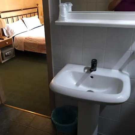 Mirabeau Bellagio Economy Per Famiglie O Gruppi, Con 4 Posti Letto * Магрельо