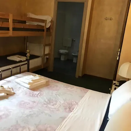 Mirabeau Bellagio Economy Per Famiglie O Gruppi, Con 4 Posti Letto Magreglio